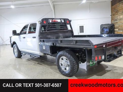 Used 2024 RAM 2500 Tradesman w/ Chrome Appearance Group AWD/4WD image 3