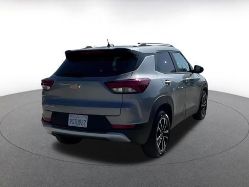 Used 2025 Chevrolet TrailBlazer LT image 14