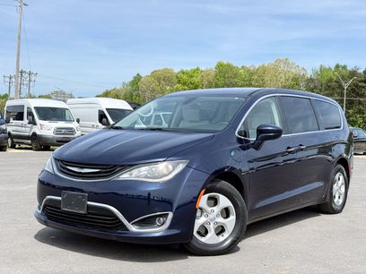 Used 2018 Chrysler Pacifica Touring Plus