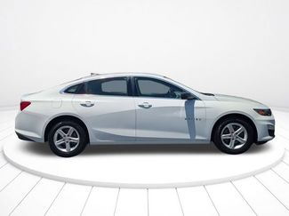 Used 2020 Chevrolet Malibu LS FWD video 2