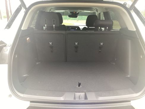 New 2026 Chevrolet TrailBlazer LT w/ Convenience Package FWD image 17
