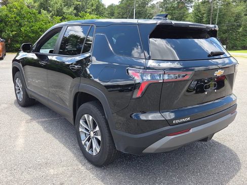 Certified 2026 Chevrolet Equinox LT FWD image 8