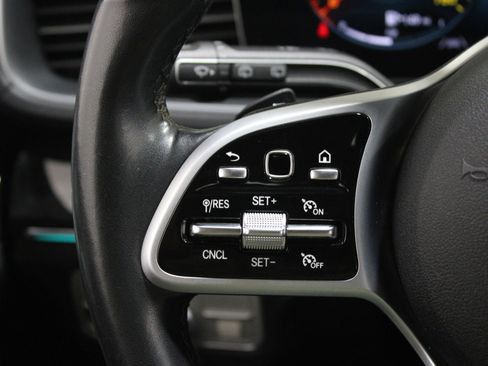 Used 2020 Mercedes-Benz GLS 450 4MATIC w/ Convenience Package image 10