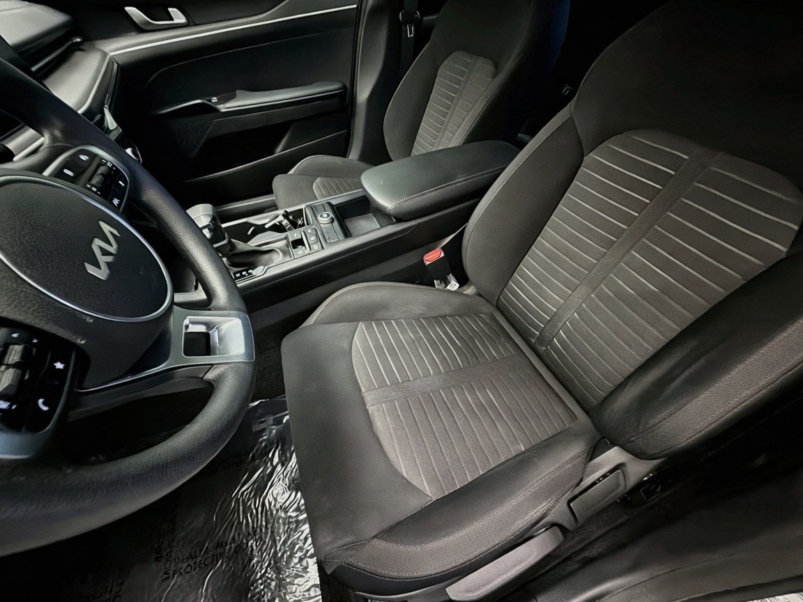Used 2025 Kia K5 LXS FWD image 11