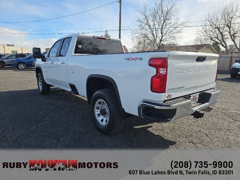 Used 2020 Chevrolet Silverado 2500 LT w/ Convenience Package image 5