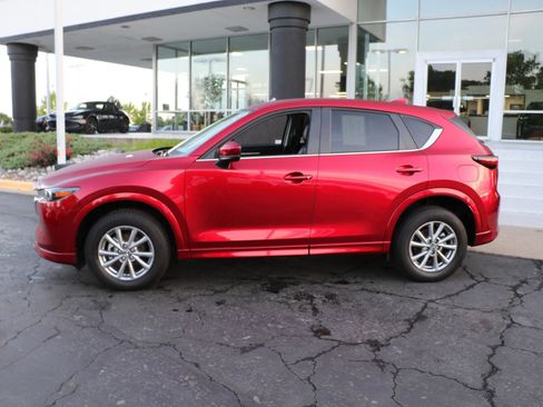 Certified 2025 MAZDA CX-5 AWD 2.5 S w/ Select Package image 2