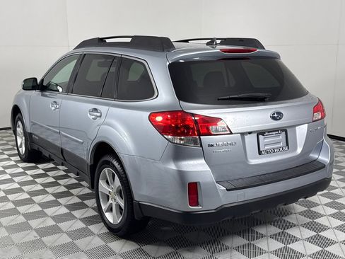 Used 2014 Subaru Outback 2.5i Premium w/ Moonroof Package image 6