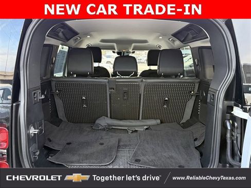 Used 2021 Land Rover Defender 110 S image 30