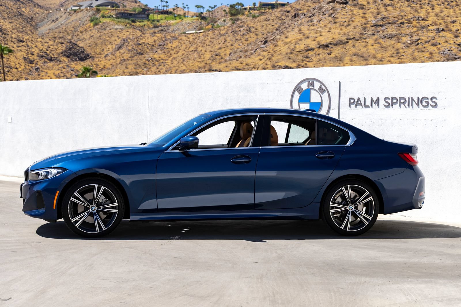 Certified 2024 BMW 330i xDrive Sedan w/ Premium Package AWD/4WD image 3