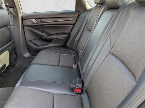 Used 2018 Honda Accord Sport image 24