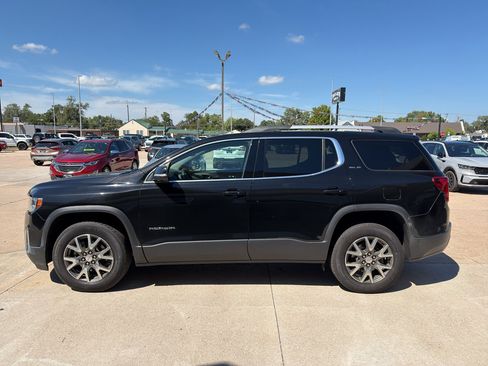 Used 2023 GMC Acadia SLE w/ Trailering Package AWD/4WD image 6