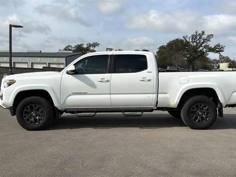 Certified 2023 Toyota Tacoma SR5 image 12