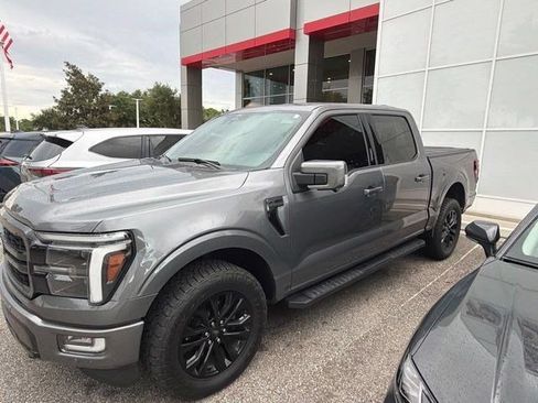 Used 2024 Ford F150 Lariat w/ FX4 Off-Road Package AWD/4WD image 3