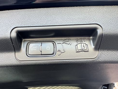 Used 2023 Ford Explorer XLT w/ Equipment Group 202A image 48