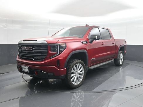 Used 2024 GMC Sierra 1500 AT4 w/ Technology Package AWD/4WD image 31