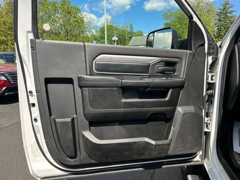 Used 2020 RAM 2500 Tradesman AWD/4WD image 9