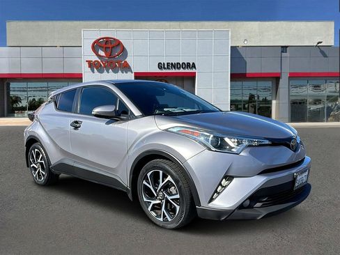 Used 2018 Toyota C-HR XLE image 1