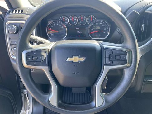 Used 2020 Chevrolet Silverado 1500 LT RWD image 29