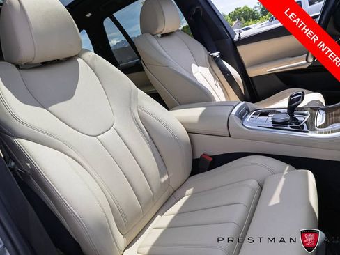 Used 2021 BMW X5 xDrive40i w/ Premium Package AWD/4WD image 4
