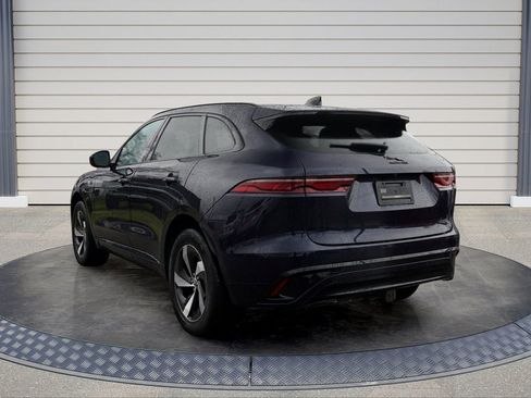 Used 2025 Jaguar F-PACE R-Dynamic S image 5