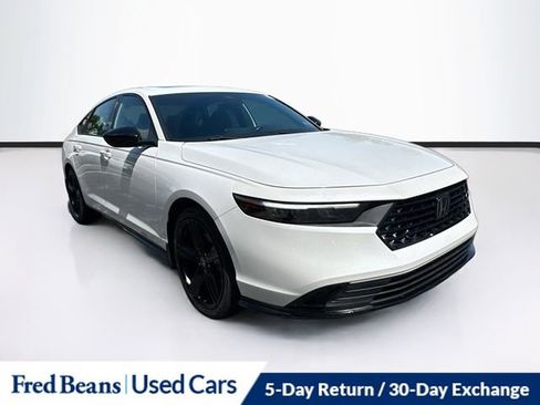 Used 2023 Honda Accord Sport image 1