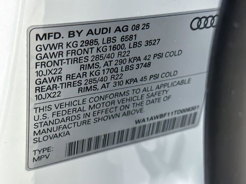 New 2026 Audi SQ8 Premium Plus image 27