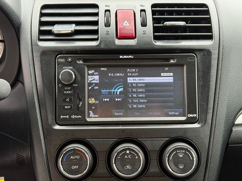 Used 2015 Subaru Forester 2.5i Limited image 18