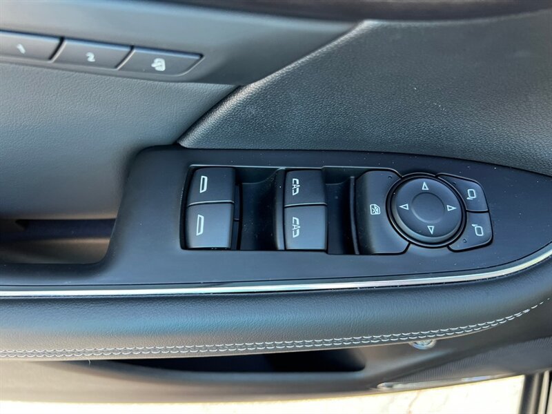 Used 2023 Buick Envision Avenir AWD/4WD image 24