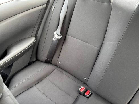 Used 2025 Nissan Sentra S FWD image 37