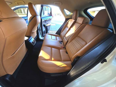 Used 2015 Lexus NX 200t FWD image 10