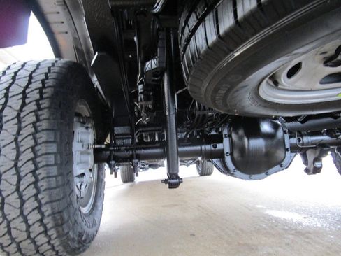 Used 2019 Ford F350 XL w/ Power Equipment Group image 42