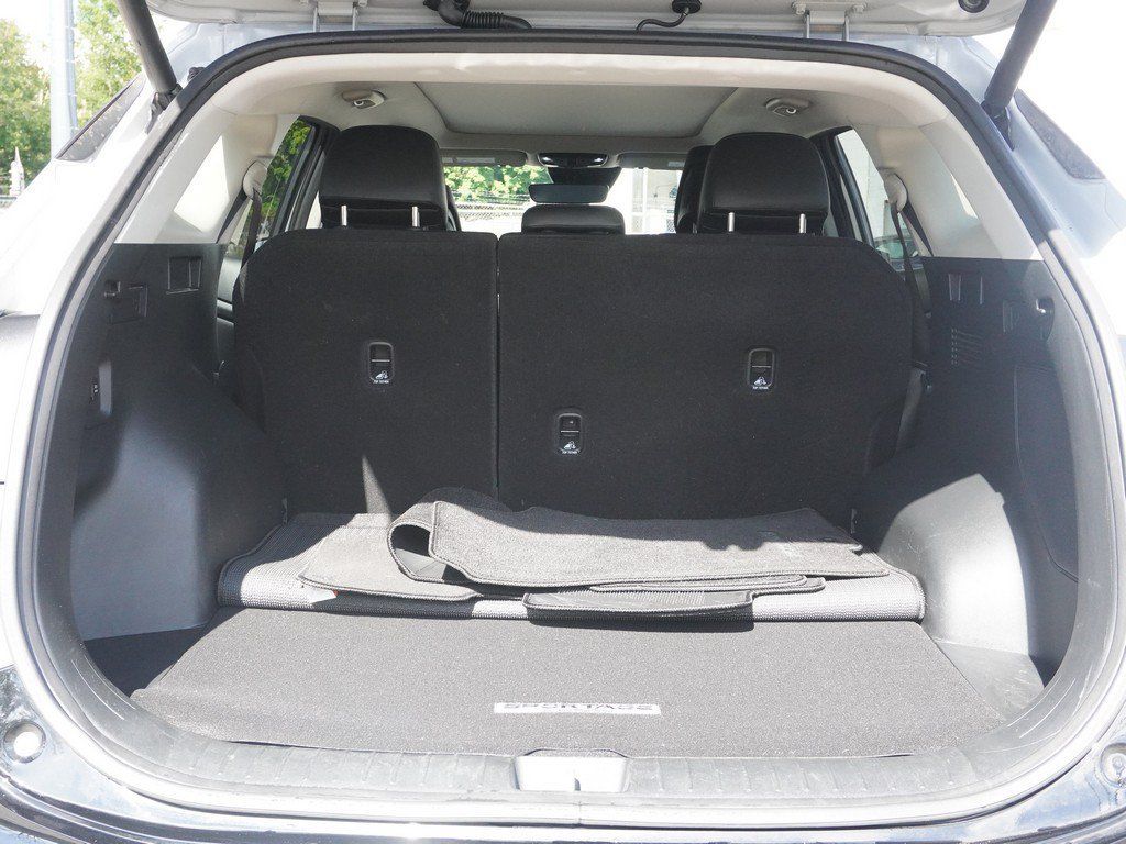 Used 2024 Kia Sportage SX FWD image 21