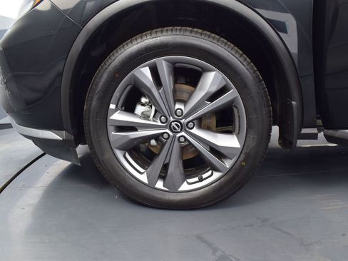 Used 2023 Nissan Murano Platinum image 5