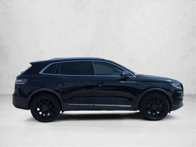 Used 2022 Lincoln Nautilus Reserve w/ Monochromatic Package FWD image 4