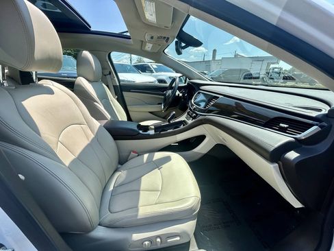 Used 2017 Buick LaCrosse Essence w/ Sun and Shade Package FWD image 15