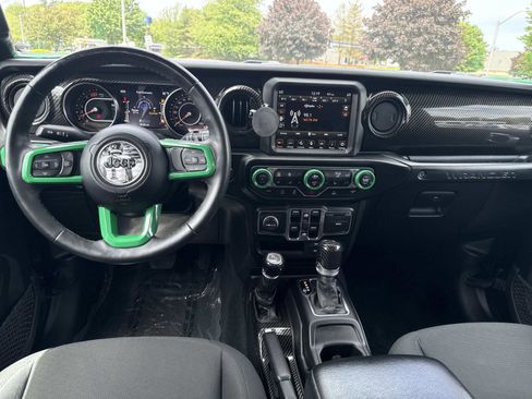 Used 2022 Jeep Wrangler Unlimited Sport w/ Sun And Sound Package AWD/4WD image 13
