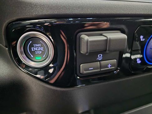 New 2025 Chevrolet Silverado 1500 RST w/ Convenience Package II image 17