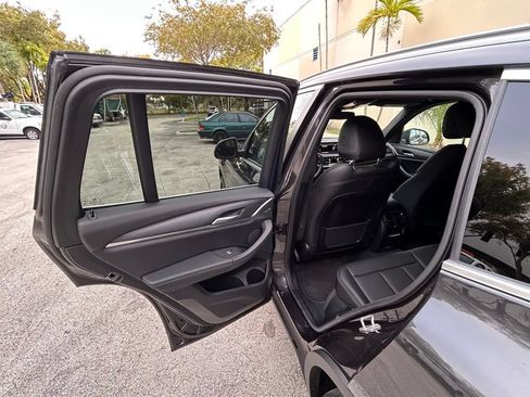 Used 2024 BMW X3 xDrive30i AWD/4WD image 40