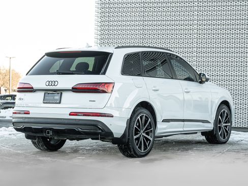 Certified 2023 Audi Q7 3.0T Premium Plus image 4