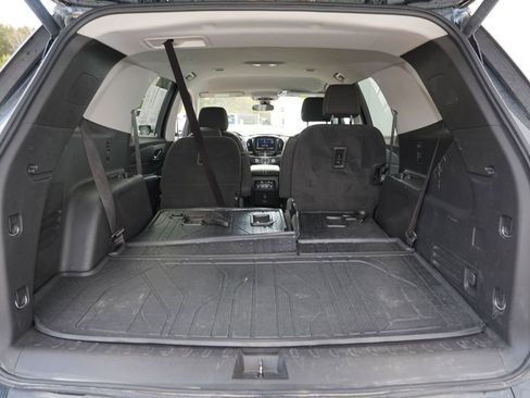 Used 2021 Chevrolet Traverse LT w/ LPO, Floor Liner Package AWD/4WD image 29