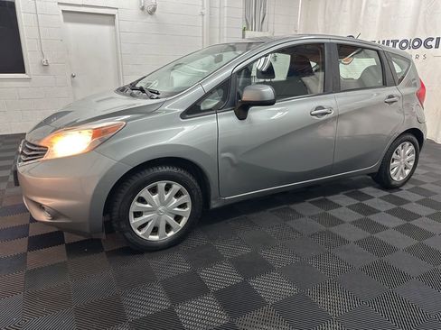 Used 2014 Nissan Versa Note S FWD image 5