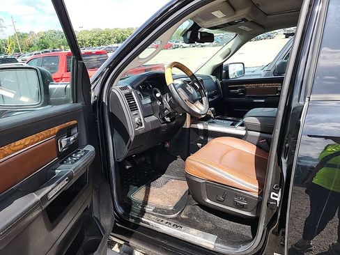 Used 2013 RAM 1500 Laramie Longhorn w/ Convenience Group AWD/4WD image 5
