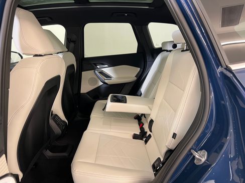 Used 2026 BMW X1 xDrive28i w/ Technology Package AWD/4WD image 14