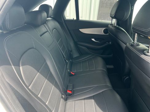 Certified 2022 Mercedes-Benz GLC 300 image 23