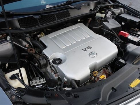 Used 2010 Toyota Venza FWD image 40