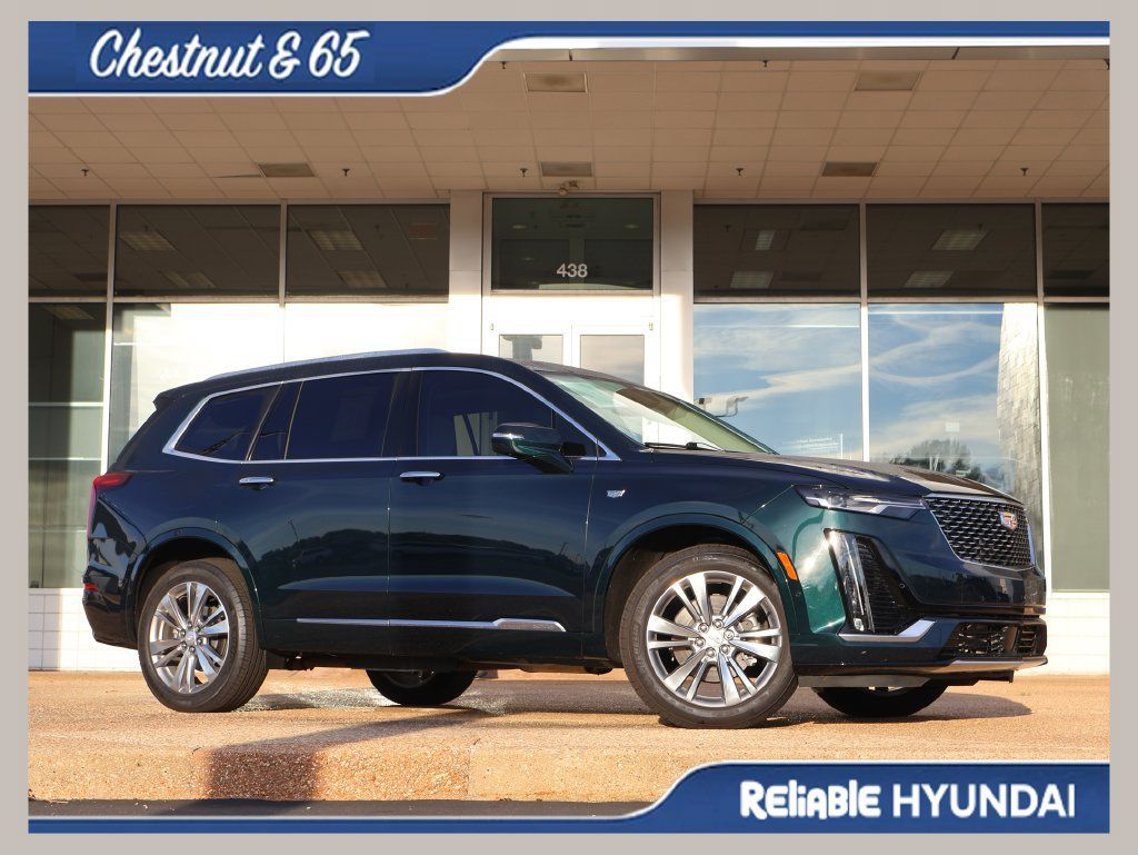 Used 2024 Cadillac XT6 Premium Luxury w/ Technology Package AWD/4WD image 1