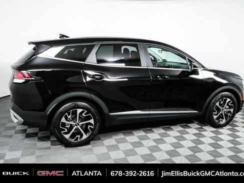 Used 2024 Kia Sportage EX FWD image 3