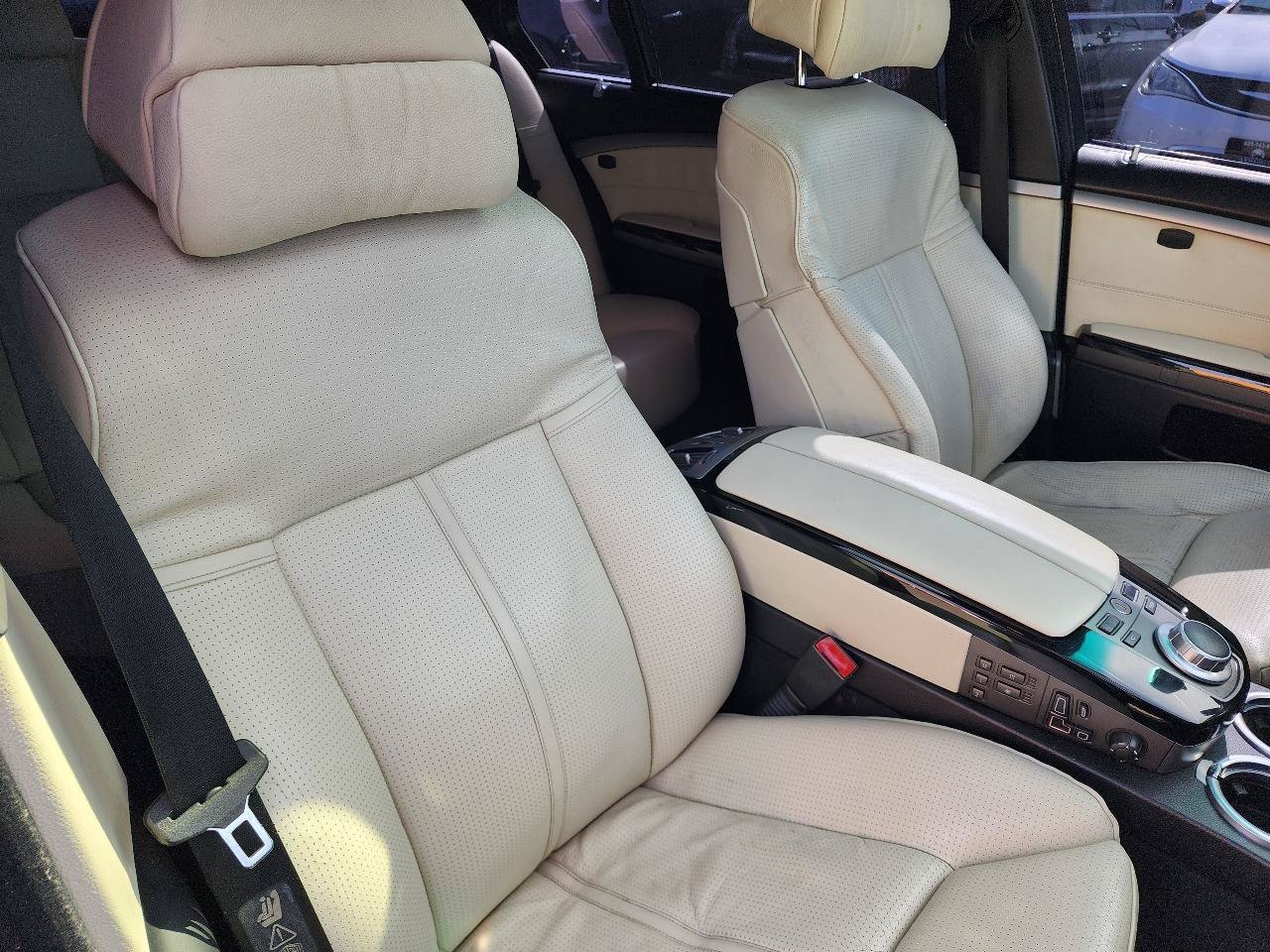 Used 2006 BMW 750Li RWD image 36