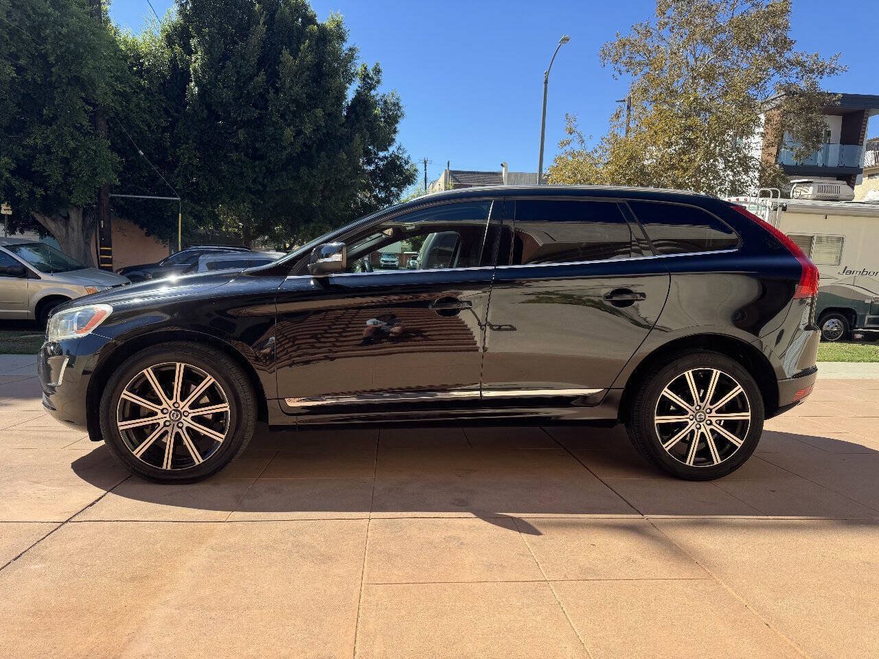 Used 2015 Volvo XC60 T5 Premier Plus FWD image 4