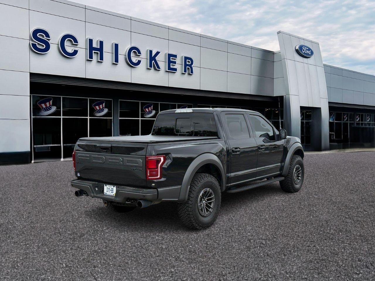 Used 2020 Ford F150 Raptor w/ Equipment Group 802A Luxury AWD/4WD image 2